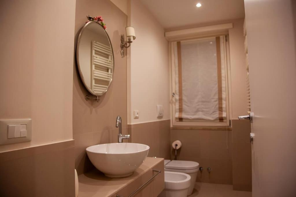 Roma, Gemelli Casa Eleganza, Modernista Apartamento